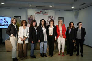 Máis de 60 mulleres participan en Vimianzo na primeira RuralTalks da GIRA Mujeres